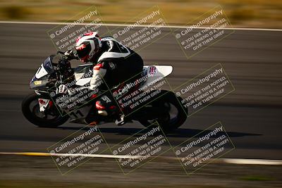 media/Feb-16-2024-CRA (Fri) [[3bc3e7055d]]/Group B/Session 7 (Turn 1)/